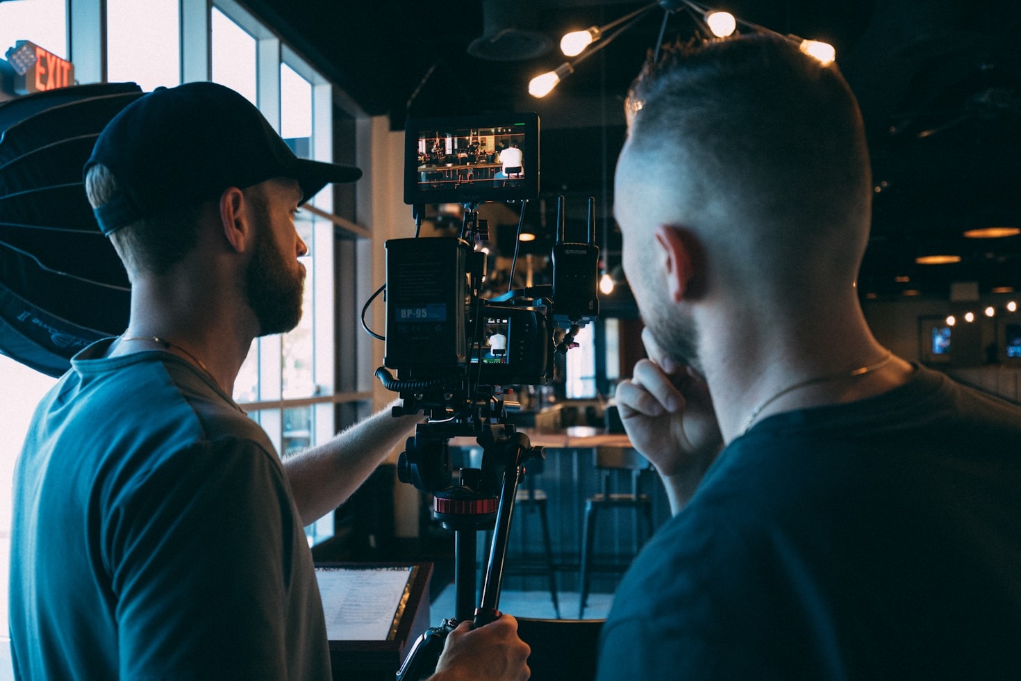 How to Choose the Right Video Production Company